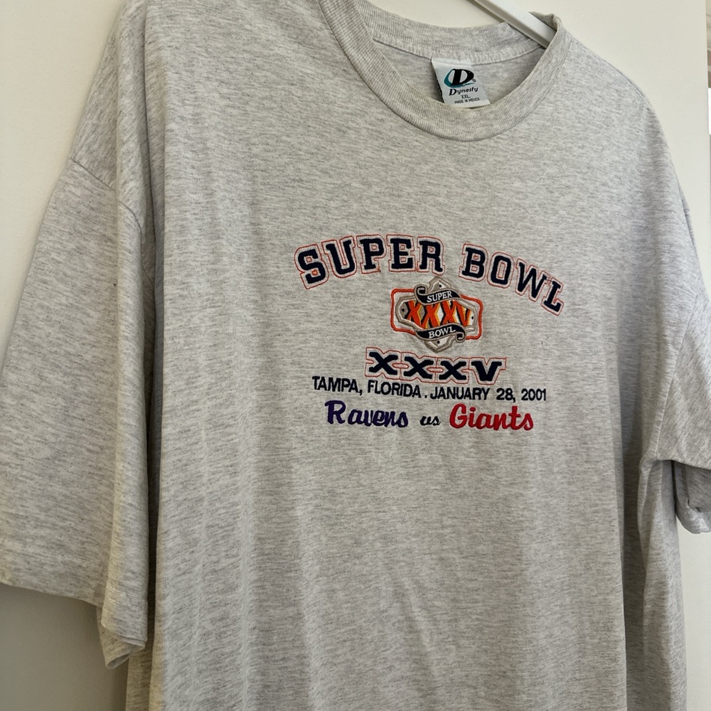 AUTHENTIC Vintage Embroidered Super Bowl XXXV T-Shirt